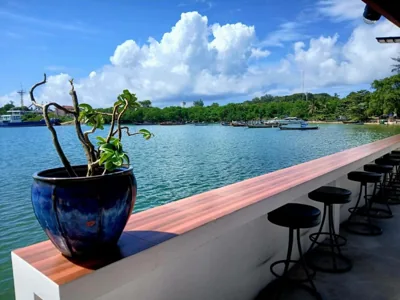 Water's Edge Resort , – Fotos 16